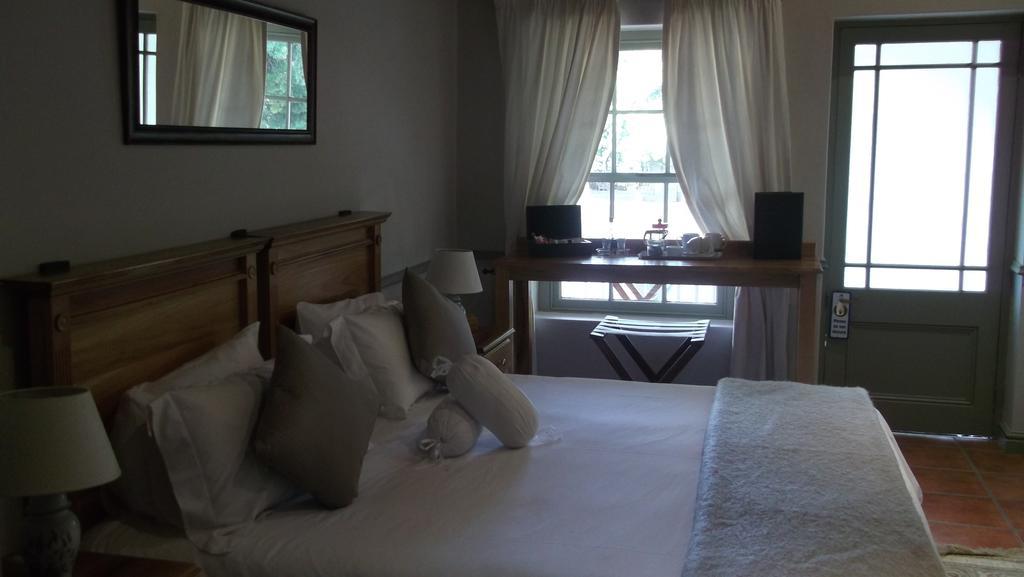 Housemartin Lodge & Self Catering De Rust Екстер'єр фото